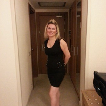 Chehrazad - Citas chicas en Medellín Perfil de Chehrazad, 41 años, Citas chicas en Medellín (Badajoz)